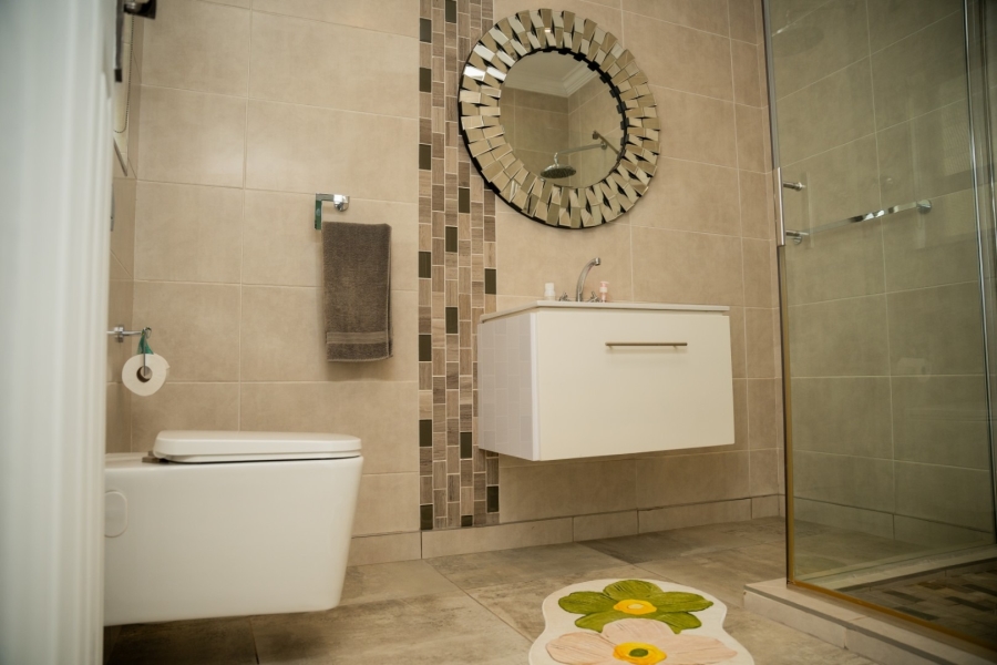 6 Bedroom Property for Sale in Wilkoppies North West